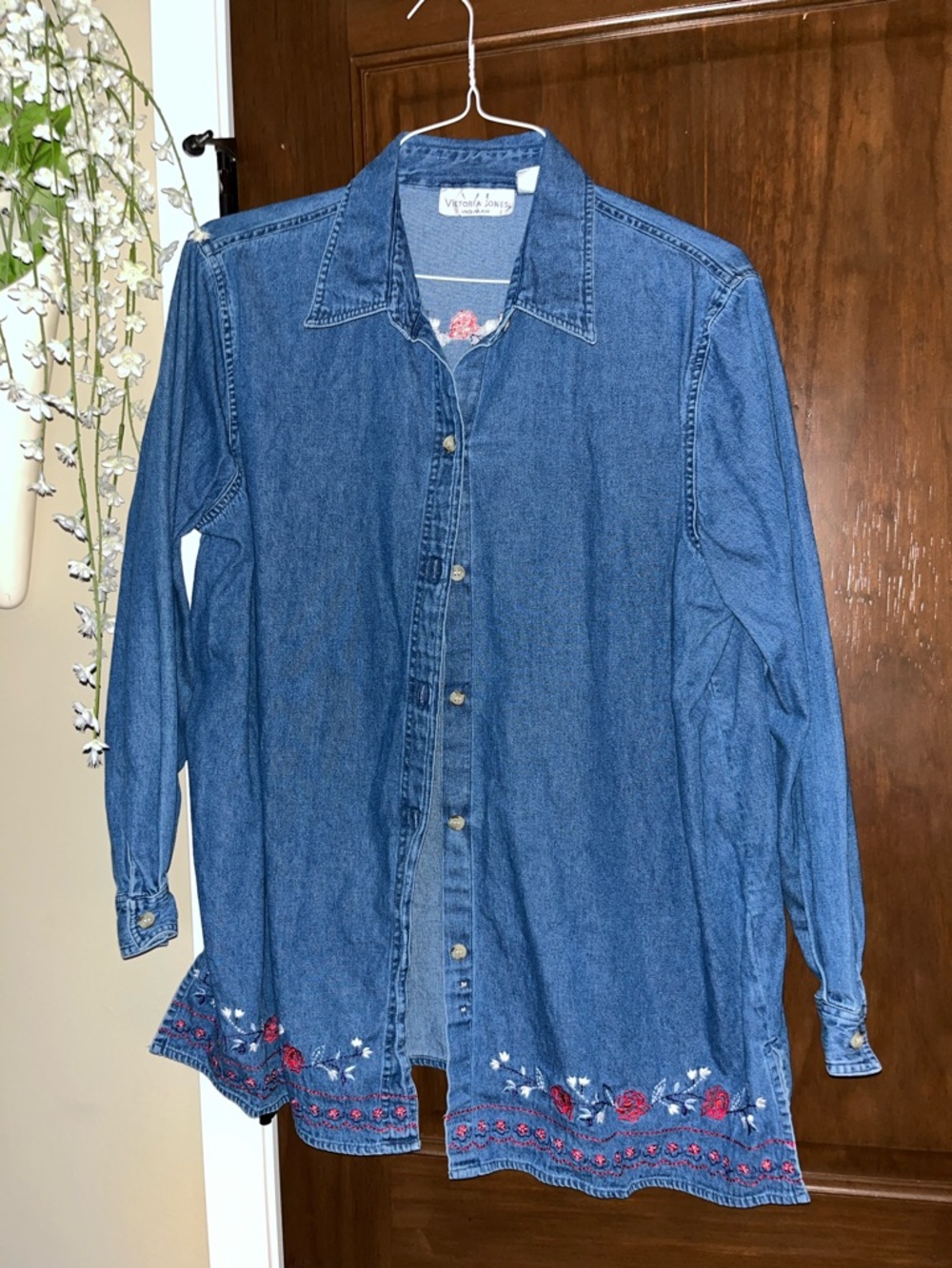 Victoria Jones Woman Denim Button-Down Shirt with Red & White Embroidery